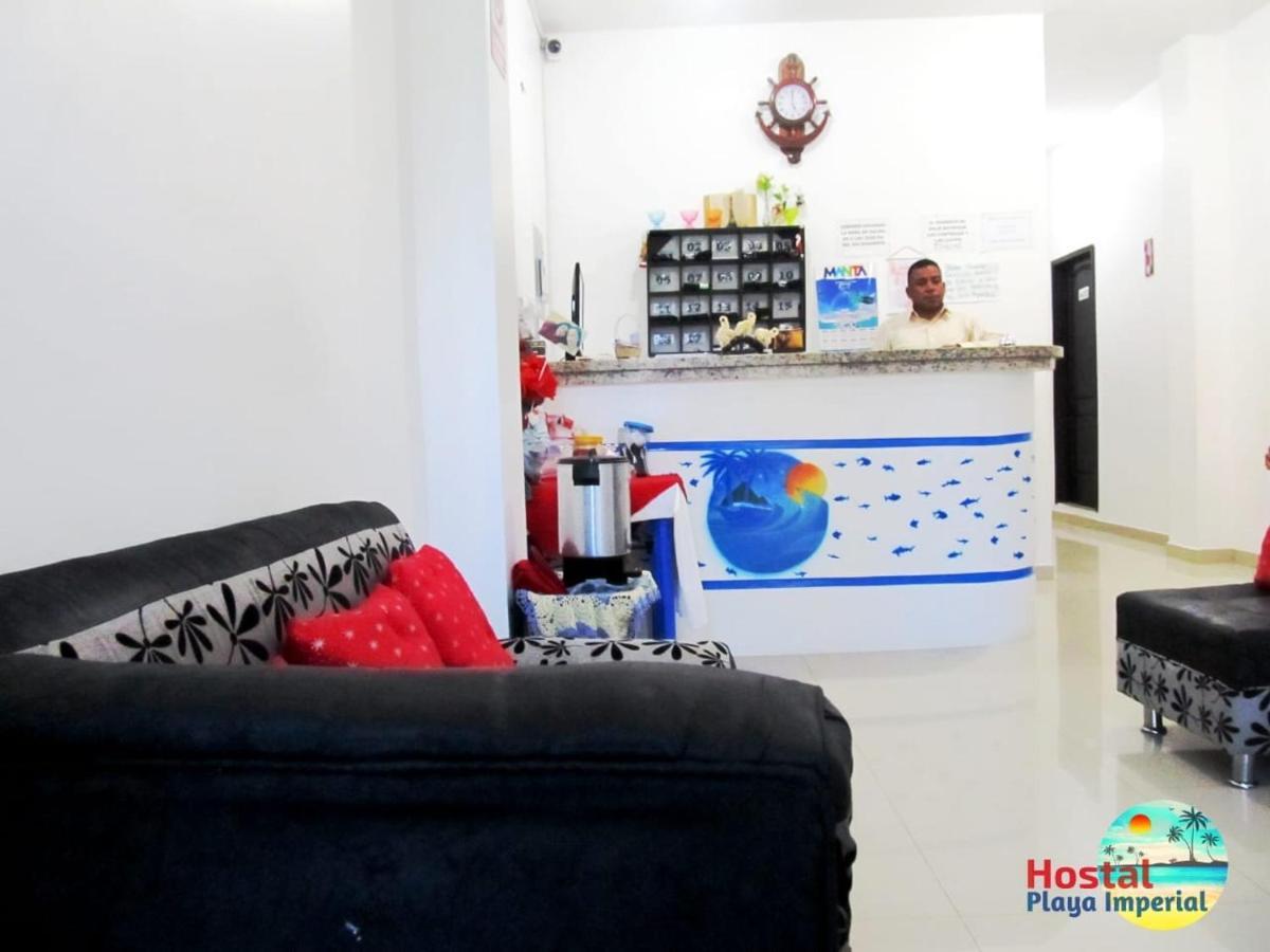 Hostal Playa Imperial 만타 외부 사진