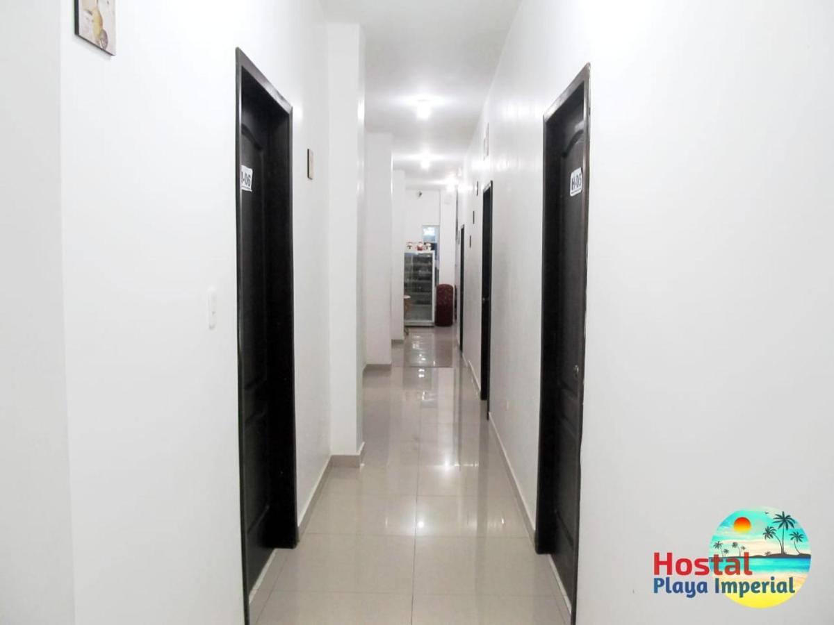 Hostal Playa Imperial 만타 외부 사진