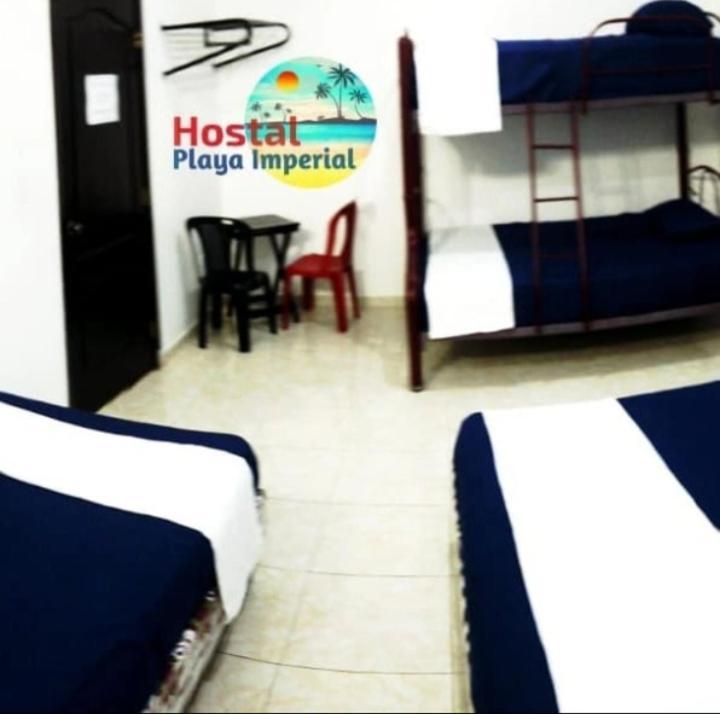 Hostal Playa Imperial 만타 외부 사진